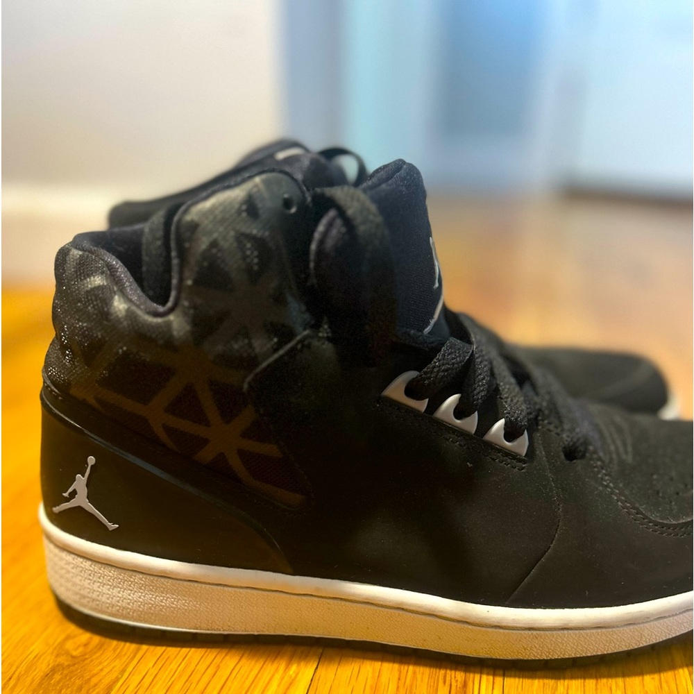 Jordan shoes 1 Flight 3BG size 8.5 Black /Gray